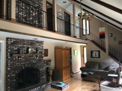 19 Hemlock Ln, Gray, ME 04039-9780