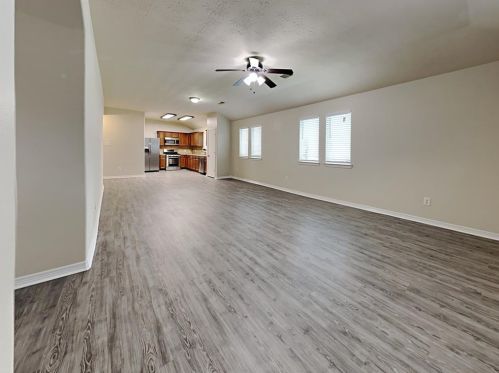 5017 Willow Point Dr, Conroe TX  77303-3078 exterior