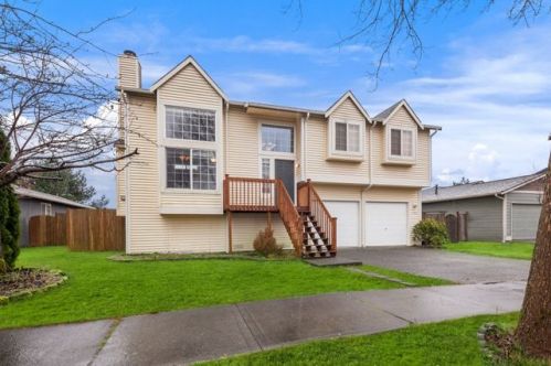 15332 Heintz Ave, Monroe, WA 98272-1631