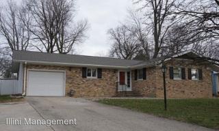 606 Ventura Rd, Champaign IL  61820-7036 exterior