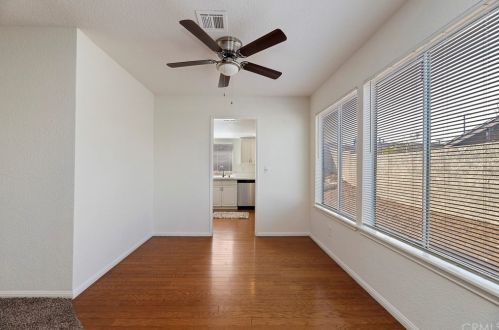 9850 Mcnicholl Dr, Riverside CA  92503-5521 exterior