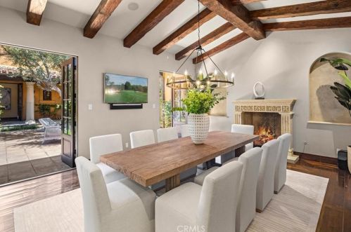 47 Echo Gln, Irvine CA  92603-0421 exterior