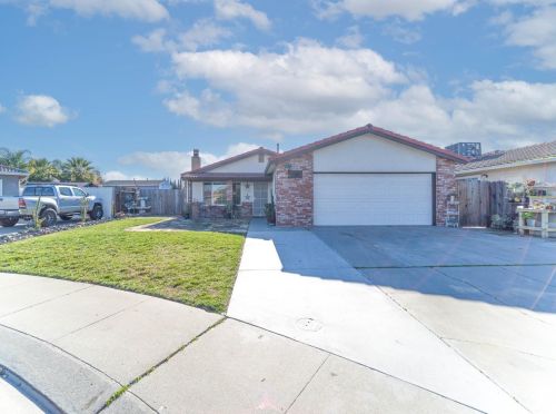 740 La Mesa Ct, Manteca, CA 95336-3356