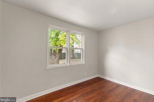 7 Aberdeen Ave, Aberdeen MD  21001-3817 exterior