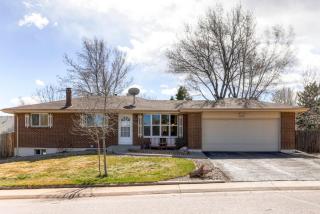 10900 Saratoga Pl, Littleton, CO 80127-1222