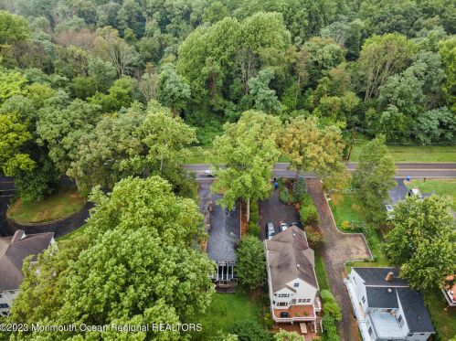 206 Red Hl Rd, Middletown NJ 07748-2408 exterior