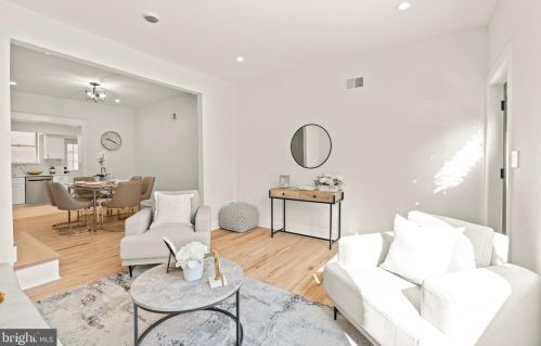 1512 4th St, Philadelphia, PA 19147-6505