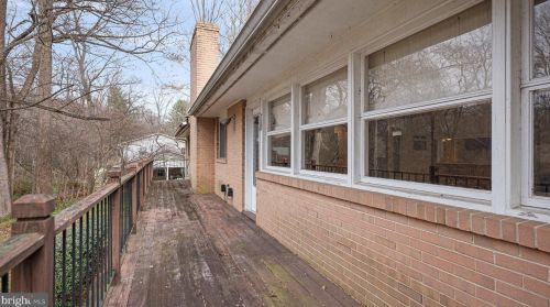 355 Scott Dr, Silver Spring MD 20904-1066 exterior