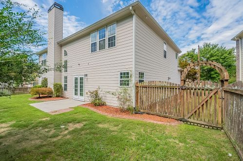 3680 Hansberry Dr, Atlanta GA  30349-7930 exterior