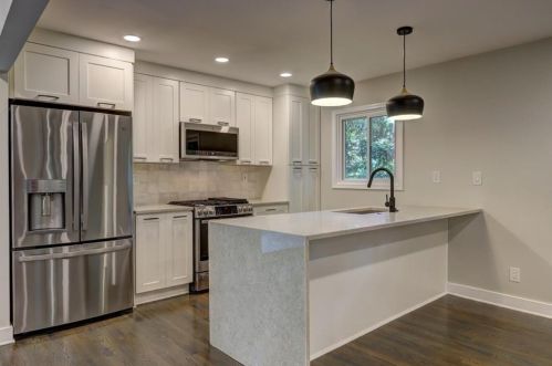 100 Angus Trl, Atlanta GA  30328-3031 exterior