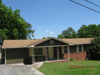 38 Dogwood Dr, Trion, GA 30753-1312