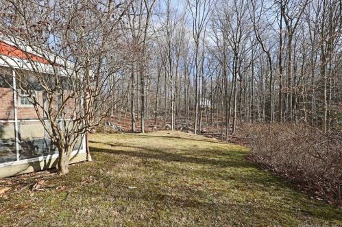 34 Musket Ridge Rd, Wilton, CT 06897-3809
