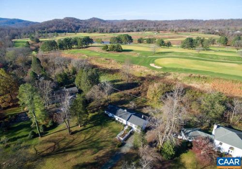 36 Canterbury Rd, Charlottesville, VA 22903-4702