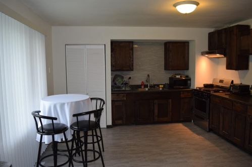 767 Heritage Rd, Valpo, IN 46385-8760