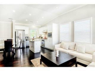 121 Lamplighter, Irvine, CA 92620-3834