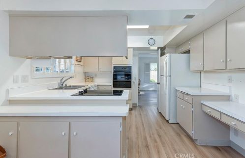 7 Butler St, Irvine CA  92612-2724 exterior