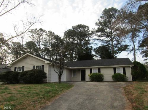 353 Windsor Walk, Conyers, GA 30094-2558