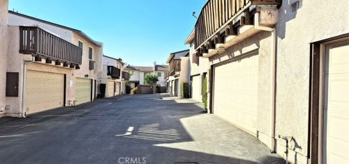 809 Acacia Ave, Glendale CA  91205-4854 exterior
