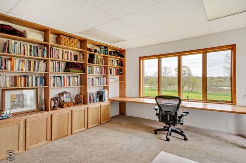 2929 Water Tower Dr, Crete IL  60417-4461 exterior