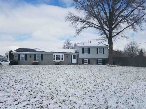 23421 Crestwood Dr, Elkhart IN  46514-4937 exterior