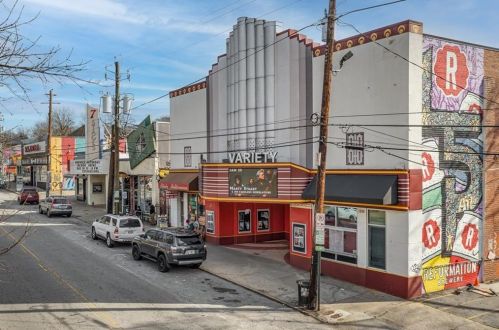 1093 Colquitt Ave, Atlanta GA  30307-1921 exterior