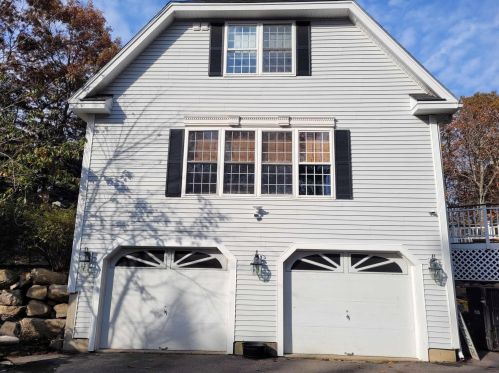 5 Cheshire Ct, Londonderry, NH 03053-3987