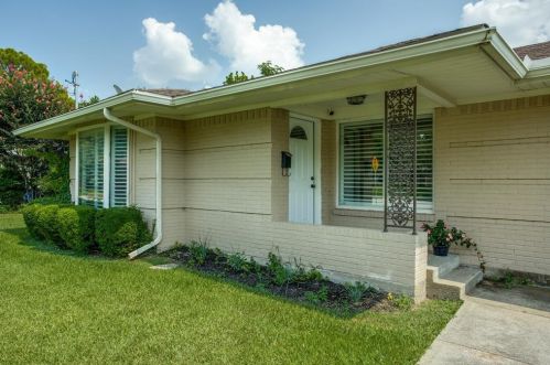 7026 Dalewood Ln, Dallas TX  75214-1809 exterior