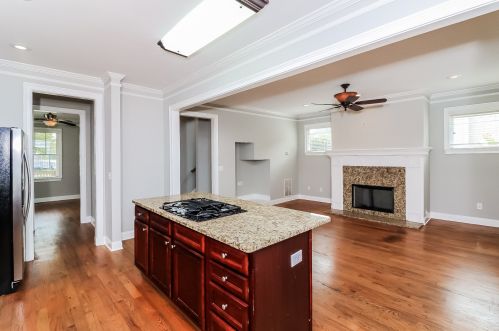 2877 Harris St, Atlanta GA  30344-3365 exterior