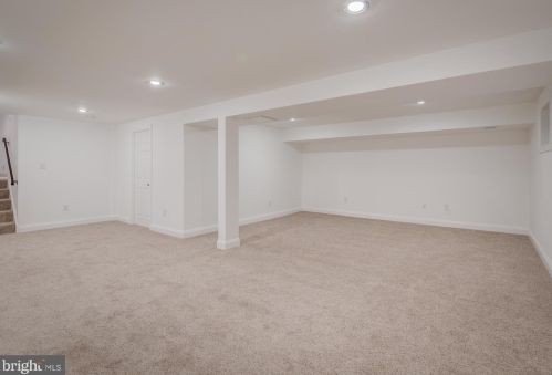 13309 Foxhall Dr, Silver Spring MD exterior