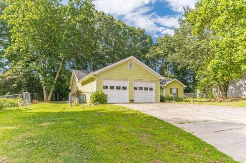 284 Reisling Dr, Braselton, GA 30517-2705