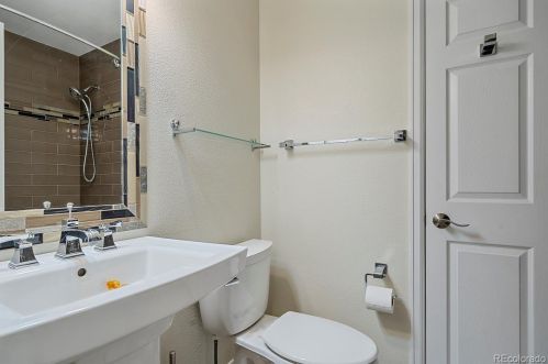 10345 Crestridge Ln, Englewood CO exterior