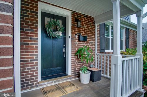 109 Lansdowne Ave, Tavistock, NJ 08033-2735