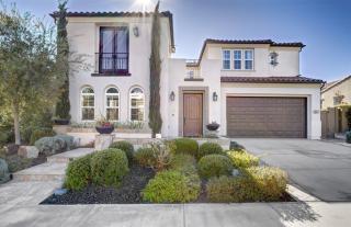 2313 Mica Rd, Carlsbad, CA 92009-1739