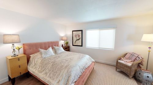19251 Brookhurst St, Huntington Beach CA  92646-2908 exterior