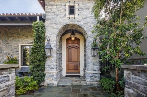 17 Mountain Wood Ct, Burlingame, CA 94010-7461