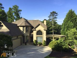 1027 Golf Estates Dr, Holly Springs, GA 30189-6750