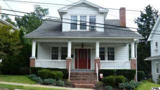 524 Pine St, Harrisburg, PA 17113-1913
