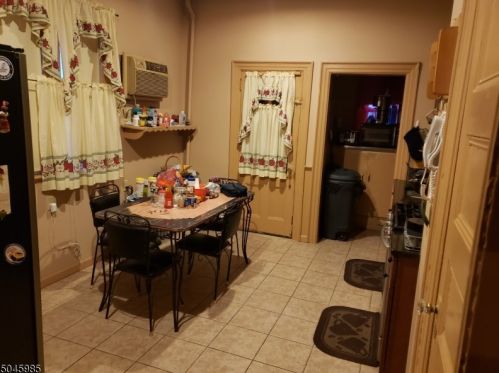 493 29th St, Paterson, NJ 07514-1922