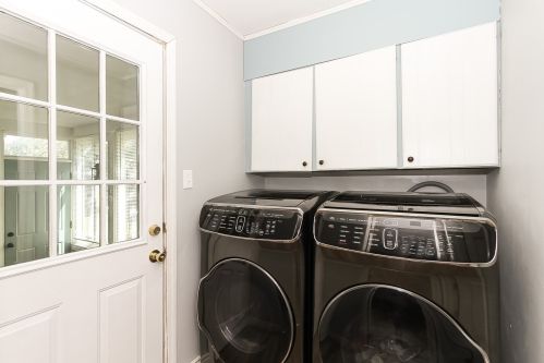 258 El Paso Ln, Carol Stream IL  60188-1737 exterior