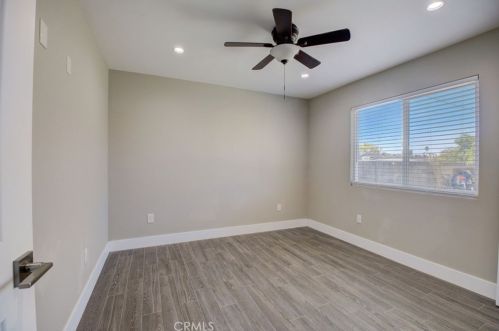 1518 Cochran St, Simi Valley CA 93065-2047 exterior