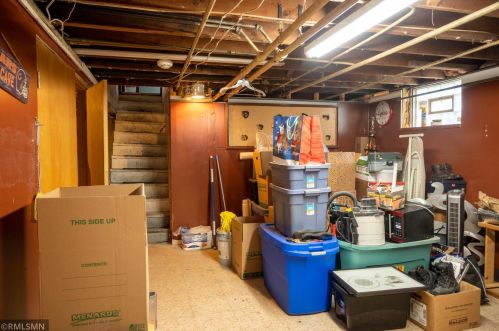 1055 Farrington St, Saint Paul MN  55117-5103 exterior