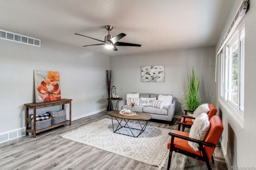 5534 Sable St, Denver CO  80239-3858 exterior