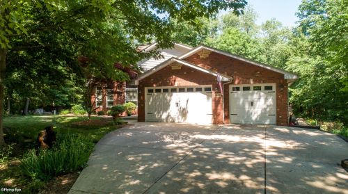 2104 Maureen Dr, Mokena, IL 60451-1315