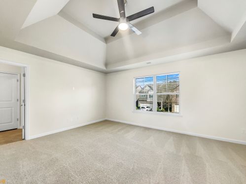 5905 El Segundo Way, Atlanta GA  30349-7521 exterior