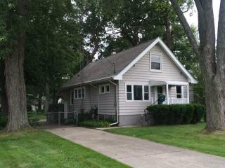 416 Dulton Dr, Toledo OH  43615-9054 exterior