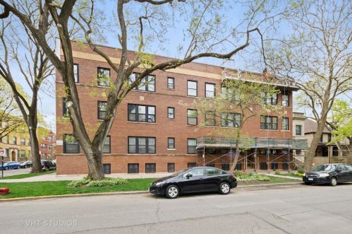 1318 Granville Ave, Chicago, IL 60660-1911
