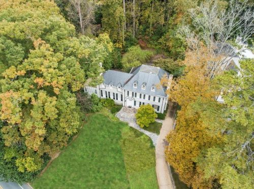 2867 Habersham Rd, Atlanta GA  30305-2939 exterior