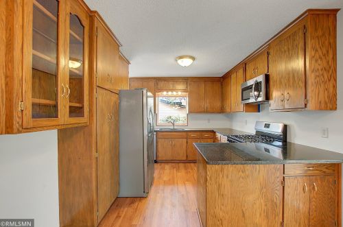 2913 63rd Ave, Minneapolis MN  55430-2004 exterior