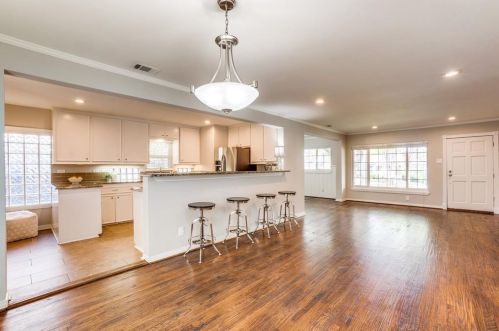 6322 Anita St, Dallas TX  75214-2615 exterior