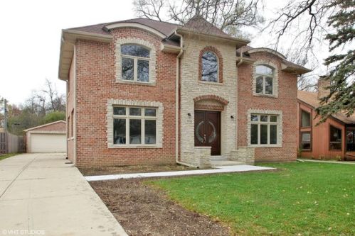 700 Lincoln St, Glenview, IL 60025-4214